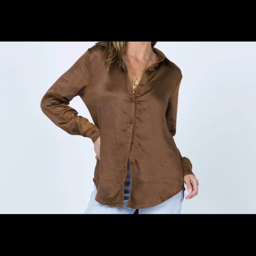 Princess Polly Top- size 4